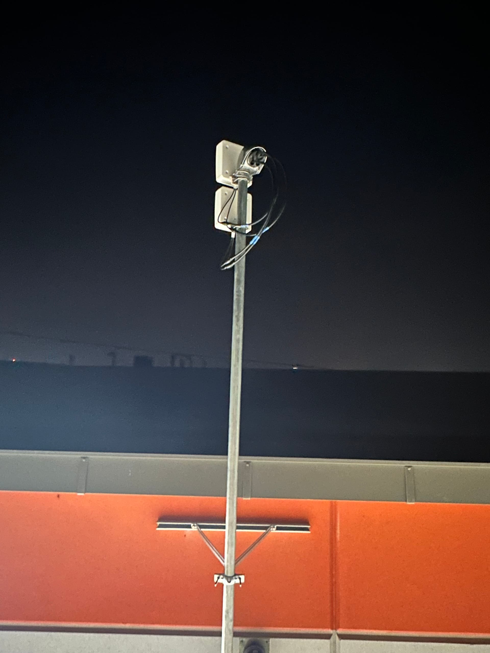 Distributed Antenna System Install at FedEx Distribution Center in Bristol TN