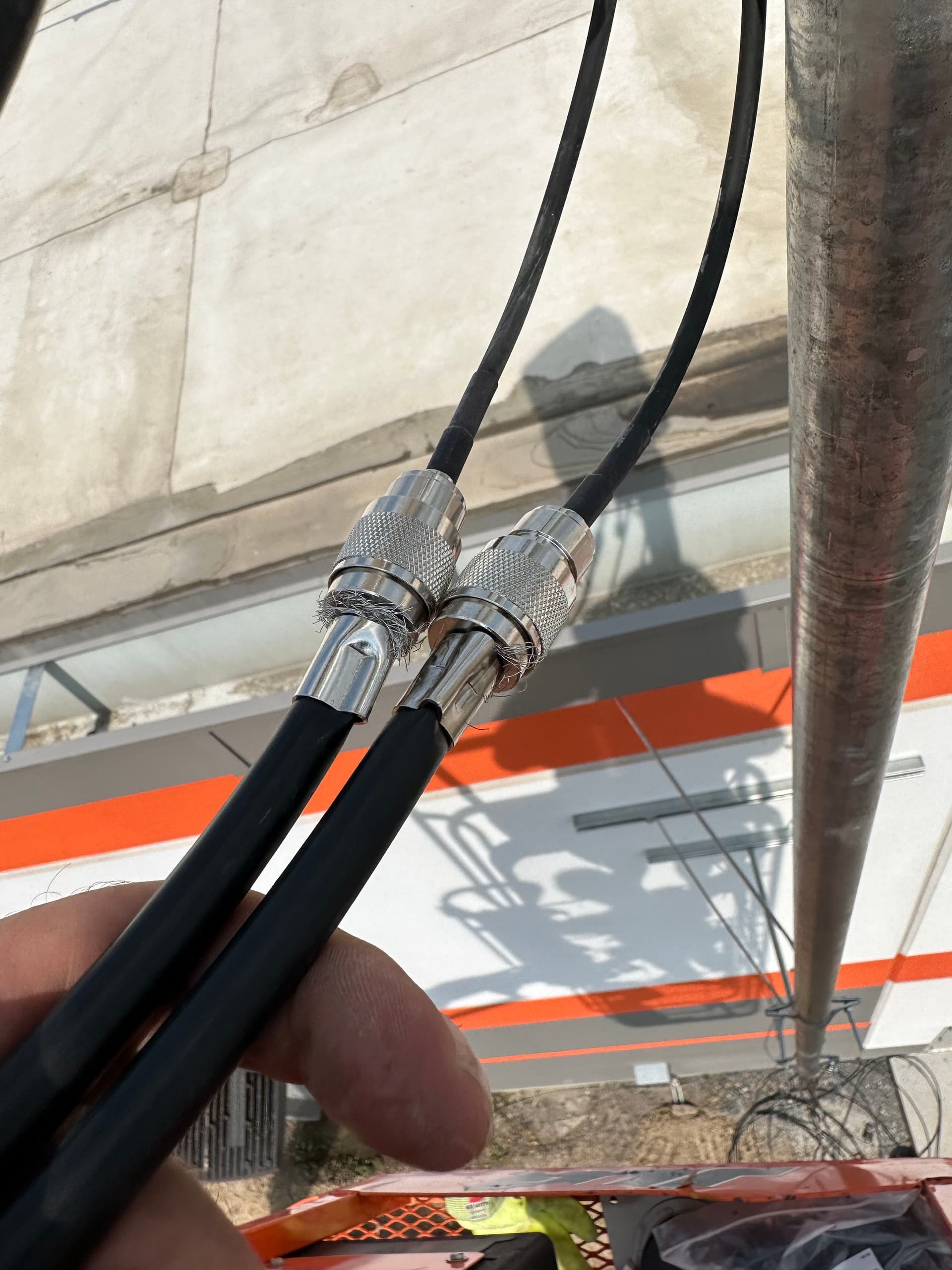 Distributed Antenna System Install at FedEx Distribution Center in Bristol TN