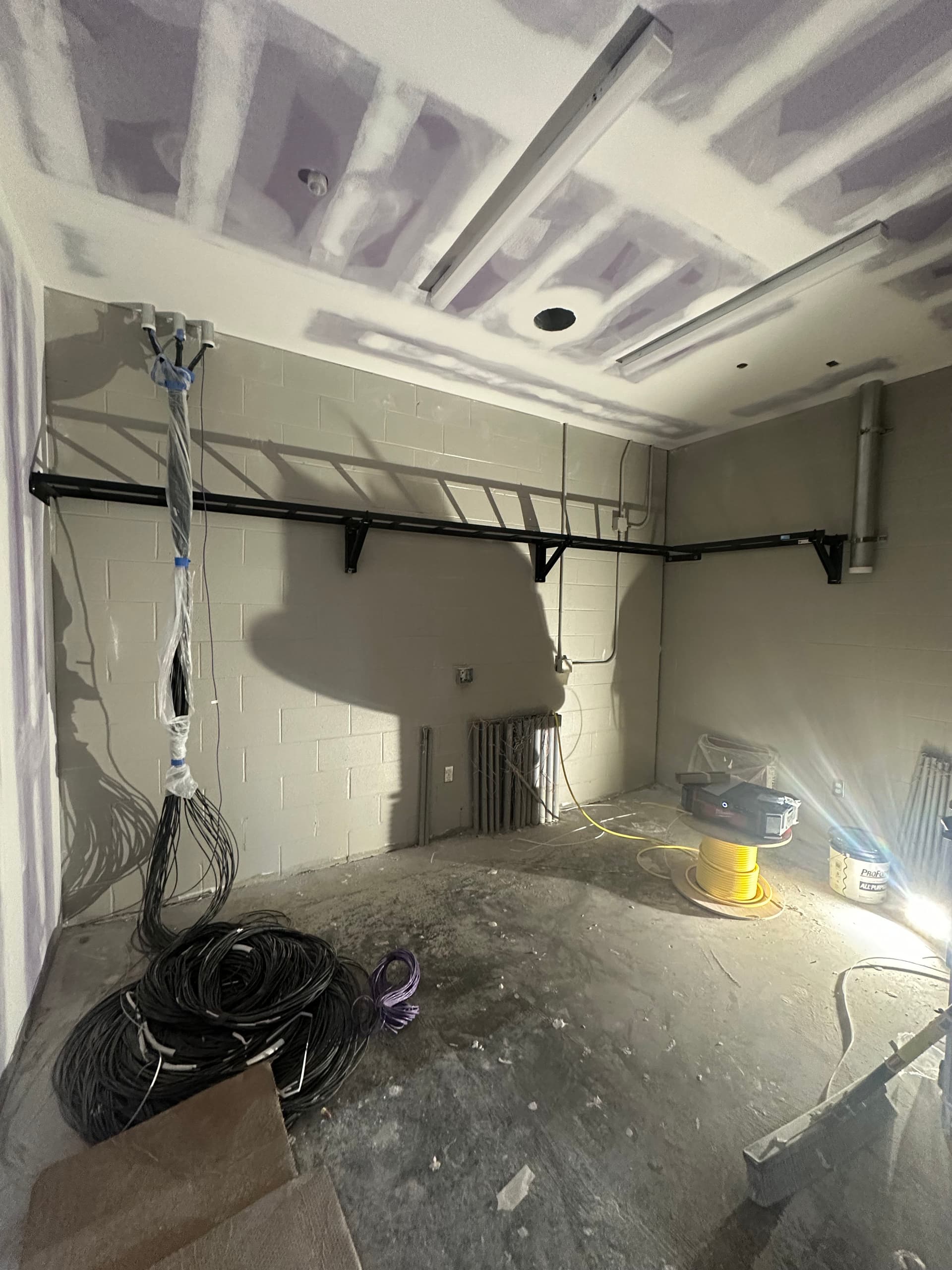 Gallery photos for Ladder Rack and Cabinet Buildout for a Henderson Business: Image #3